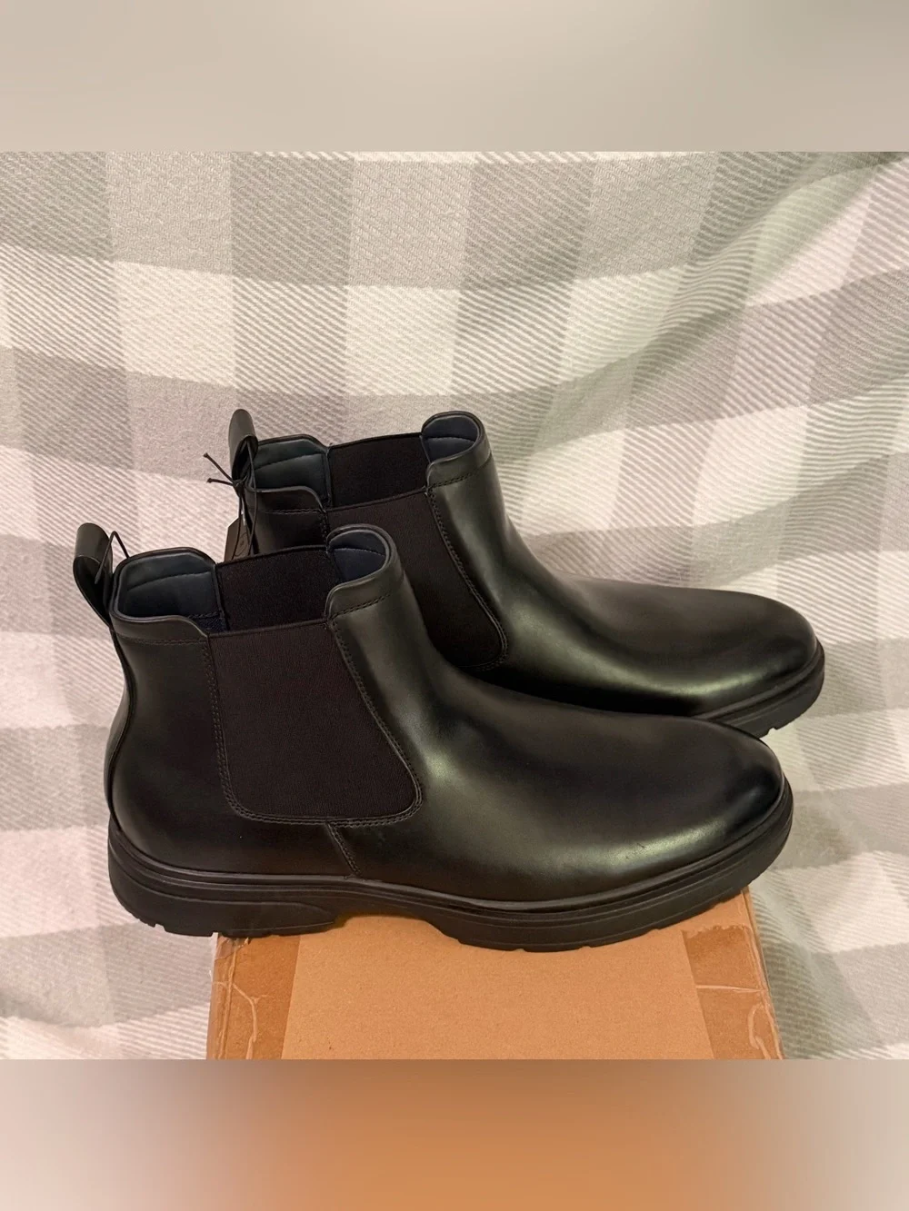 No Boundaries Men's Easy On & Off Garda Chelsea Boots In Black Size 13 NEW